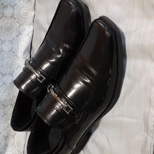 George mens dress shoes- size 9 - Color: black